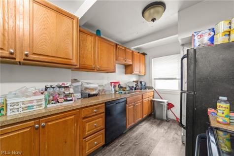 13116 Cedar Road Cleveland Heights OH 44118