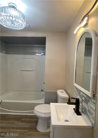 3397 W 97th Street Cleveland OH 44102