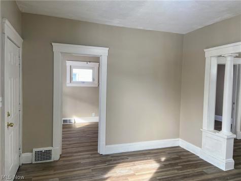 3397 W 97th Street Cleveland OH 44102