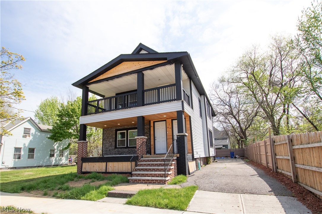 2983 E 59th Street Cleveland OH 44127