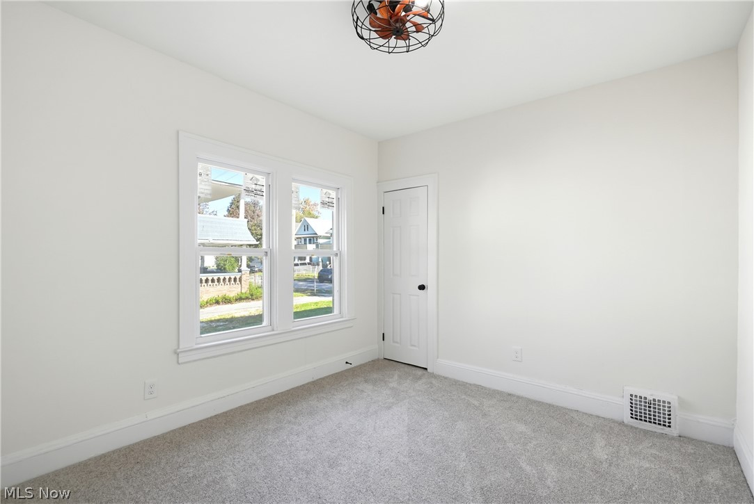 684 E 91st Street Cleveland OH 44108