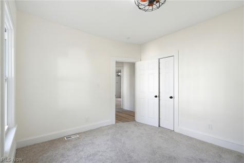 684 E 91st Street Cleveland OH 44108