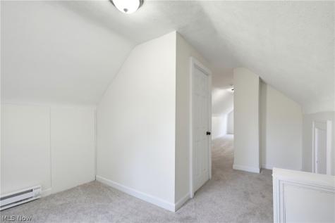 684 E 91st Street Cleveland OH 44108