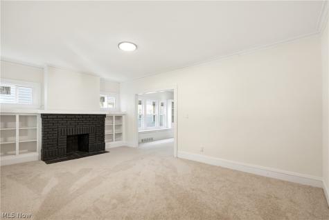 684 E 91st Street Cleveland OH 44108
