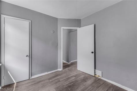 3314 W 86th Street Cleveland OH 44102