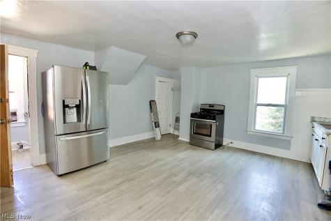 3219 Fulton Road Cleveland OH 44109