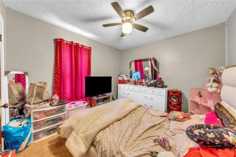 99 Ellenwood Avenue Bedford OH 44146