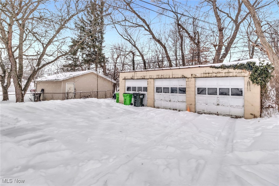 99 Ellenwood Avenue Bedford OH 44146