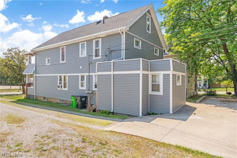 99 Ellenwood Avenue Bedford OH 44146