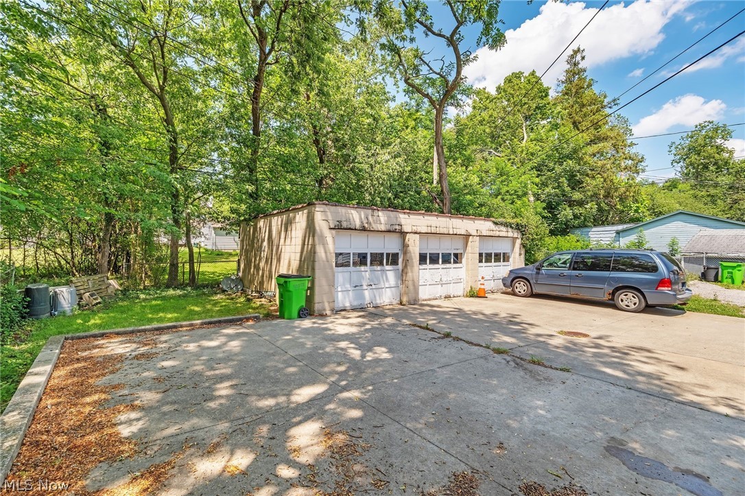 99 Ellenwood Avenue Bedford OH 44146