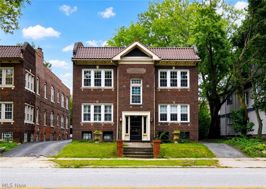 2630 Mayfield Road Cleveland Heights OH 44106