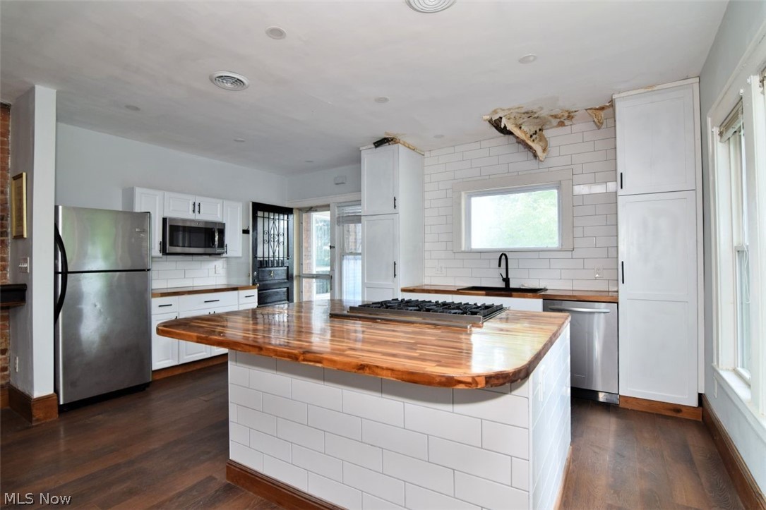 2630 Mayfield Road Cleveland Heights OH 44106