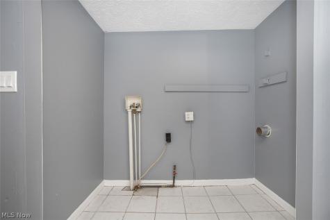 7815 Jeffries Avenue Cleveland OH 44105