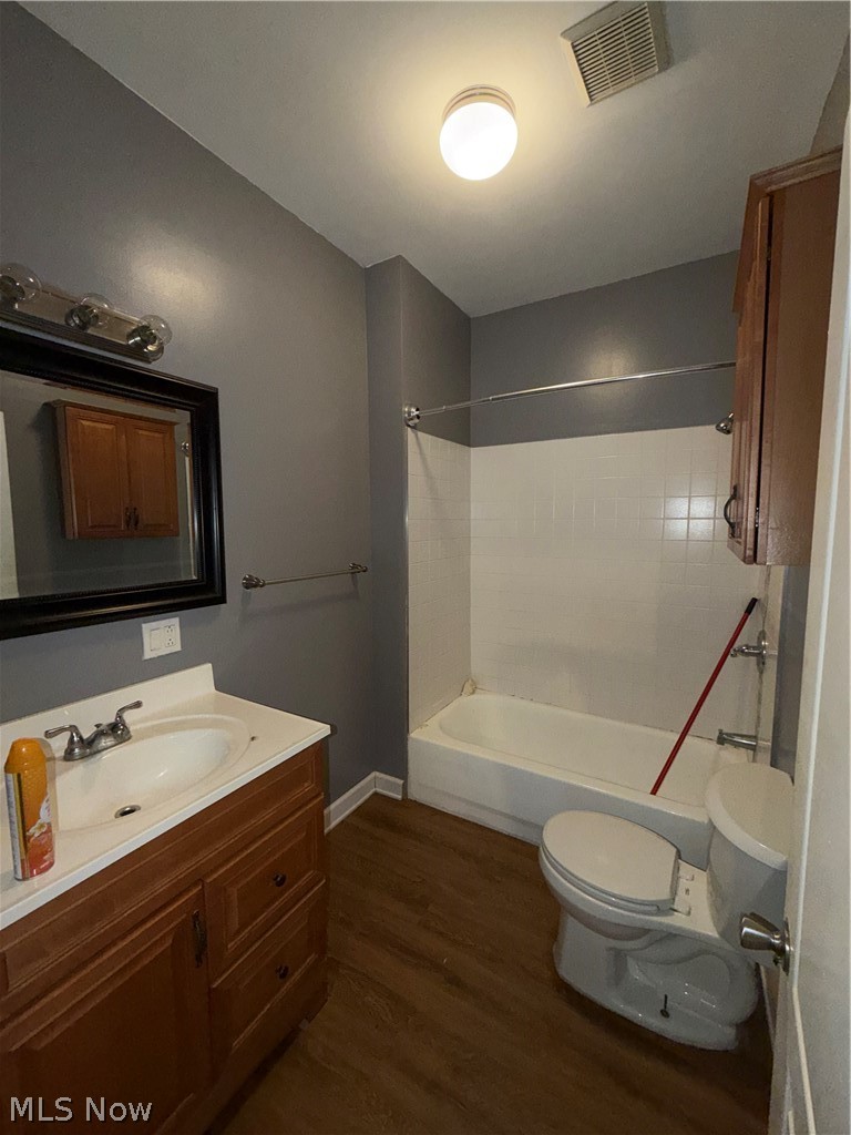 12709 Locke Avenue Cleveland OH 44108