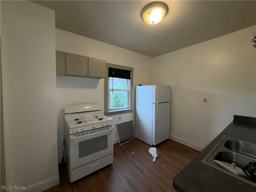 12709 Locke Avenue Cleveland OH 44108