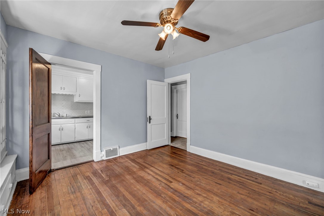 1606 Larchmont Avenue Lakewood OH 44107