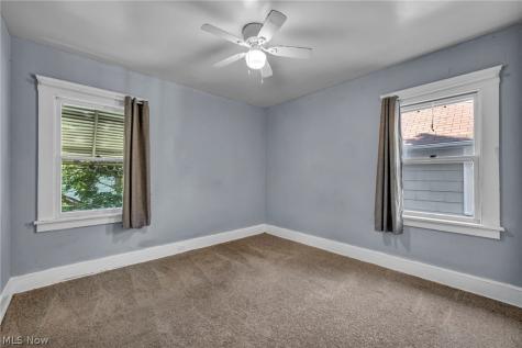 1606 Larchmont Avenue Lakewood OH 44107