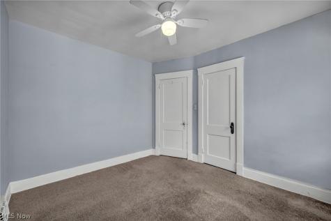 1606 Larchmont Avenue Lakewood OH 44107