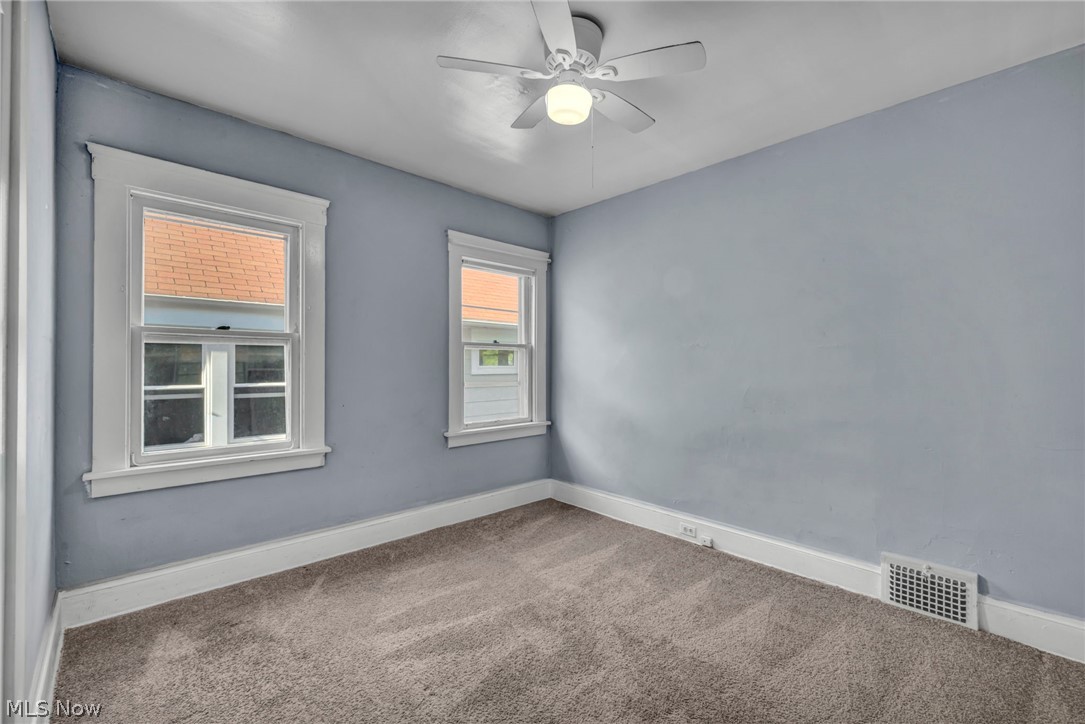 1606 Larchmont Avenue Lakewood OH 44107