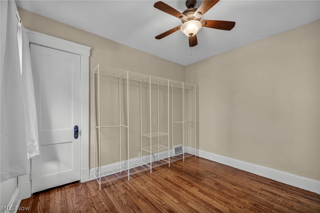 1606 Larchmont Avenue Lakewood OH 44107