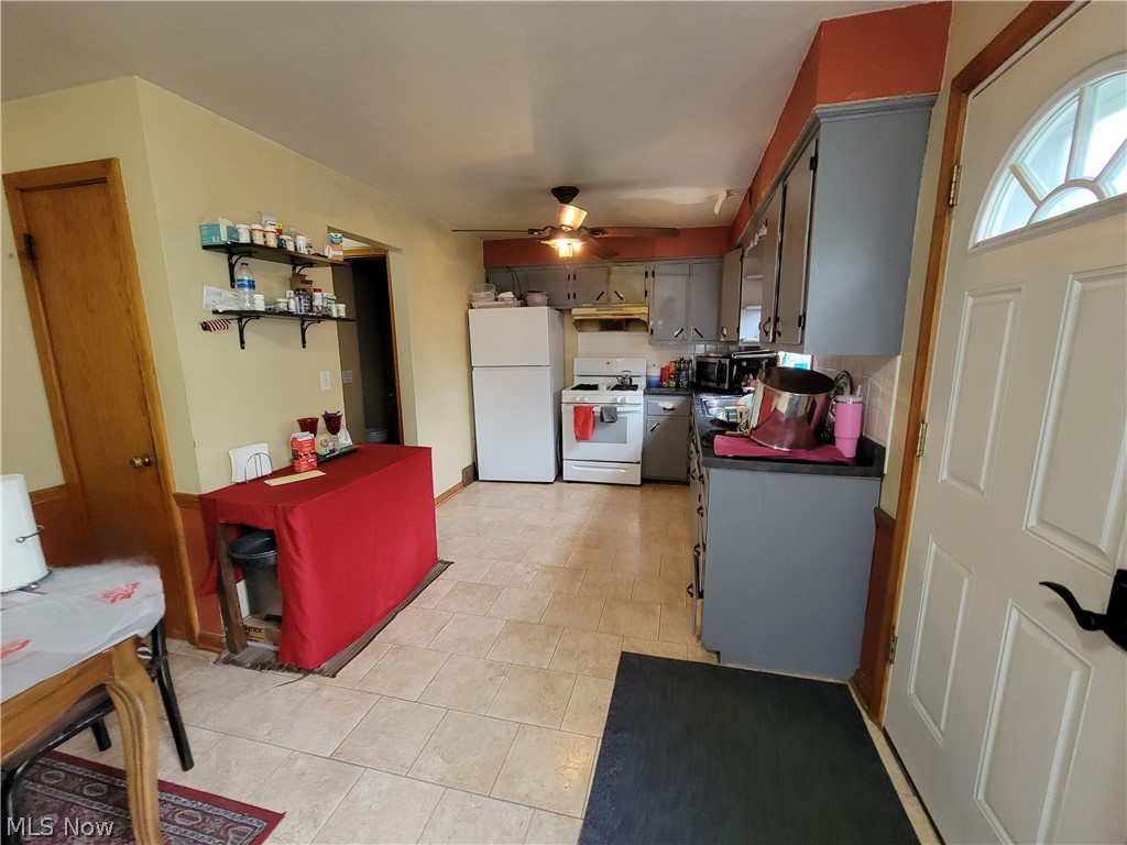 200/202 Meadowbrook Avenue Boardman OH 44512