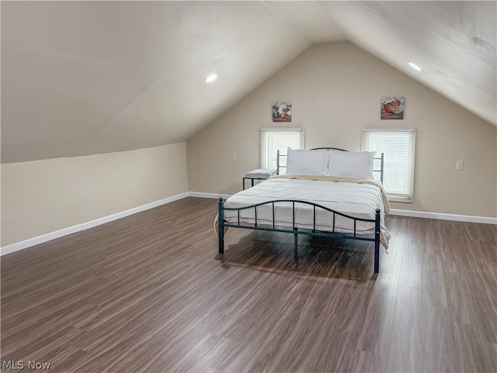 506 Woodlawn Road Steubenville OH 43952