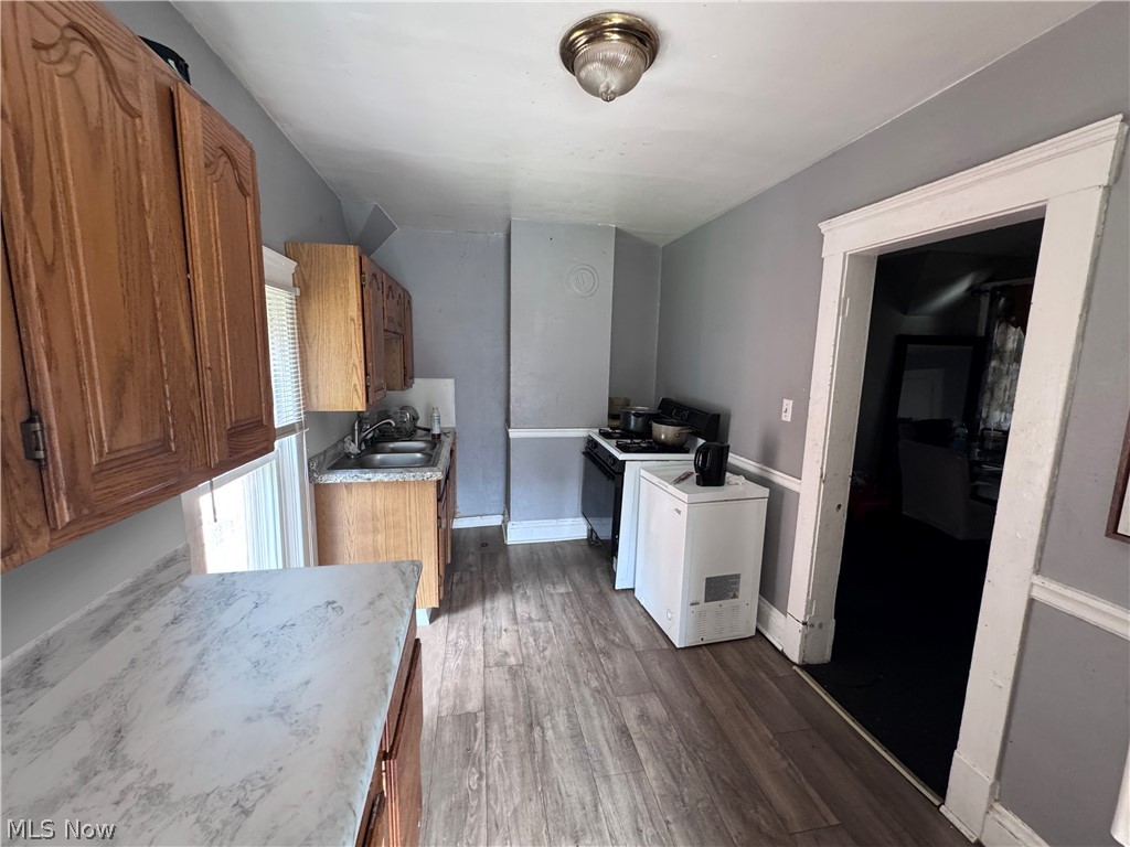 1326 W 95th Street Cleveland OH 44102