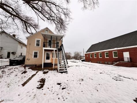 338 17th Street Elyria OH 44035