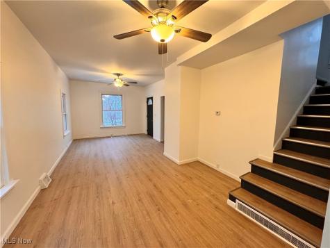 338 17th Street Elyria OH 44035