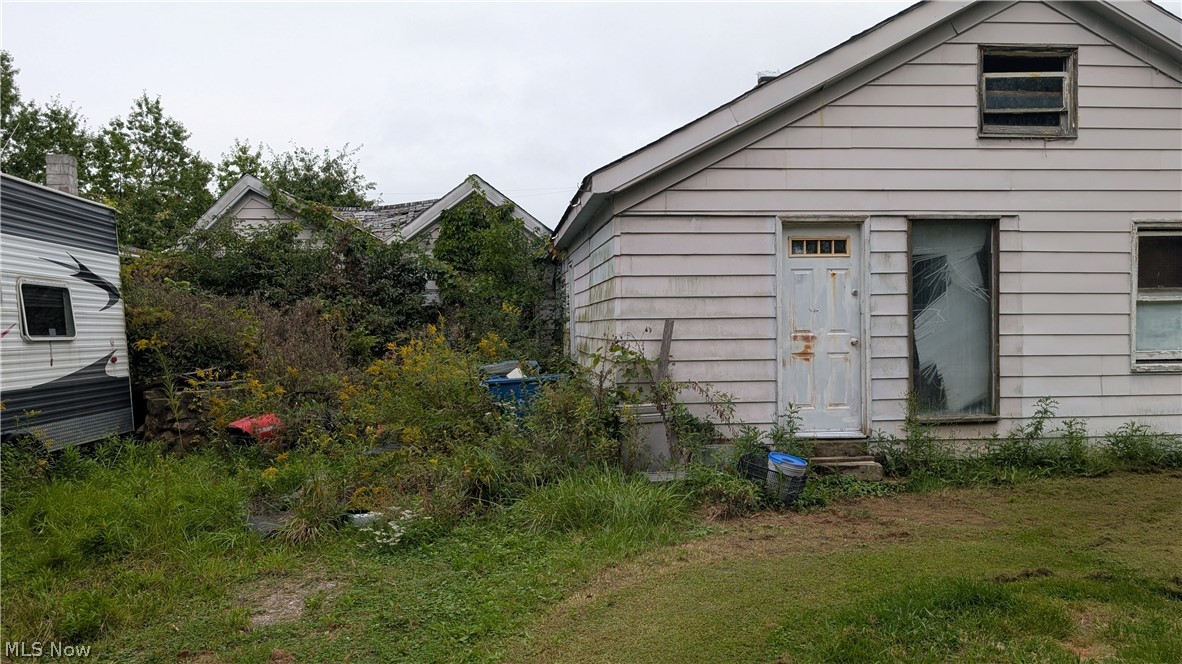 381 Avon Avenue Vermilion OH 44089