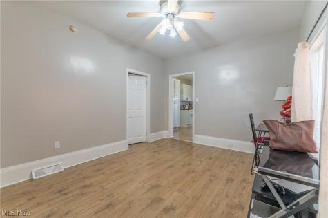 1364 W 58th Street Cleveland OH 44102