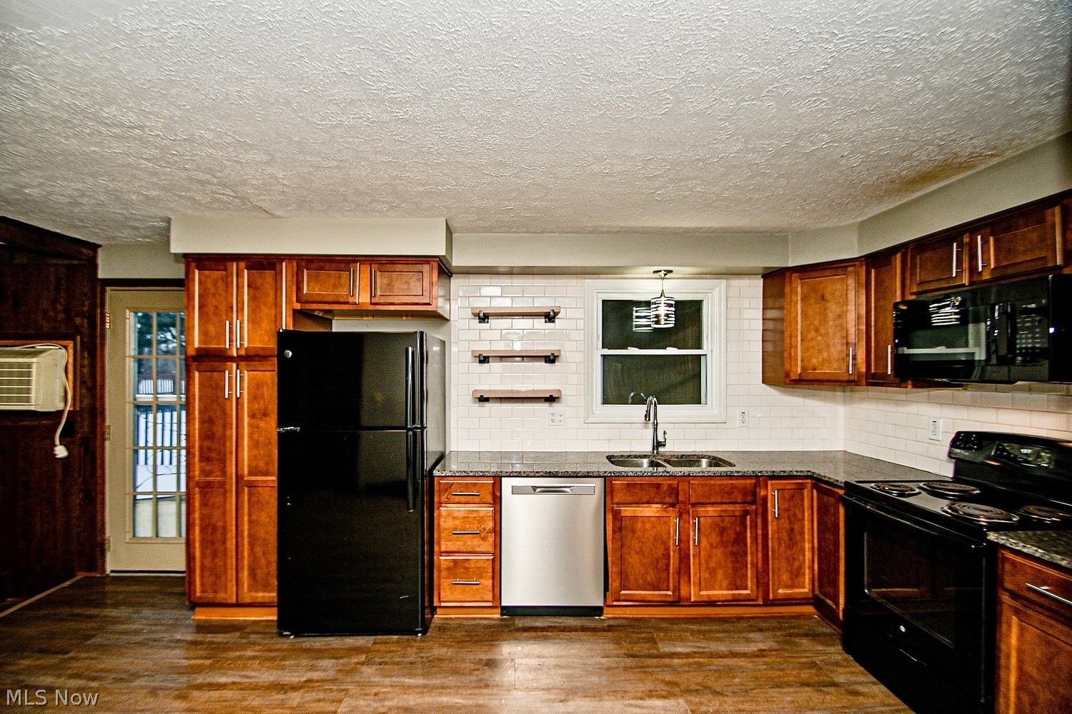 457 Hutchison Drive Mogadore OH 44260
