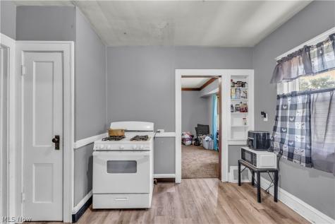 3554 E 113th Street Cleveland OH 44105