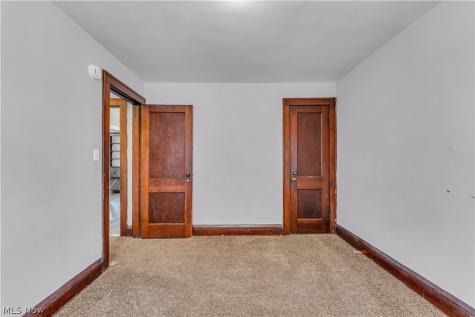3554 E 113th Street Cleveland OH 44105
