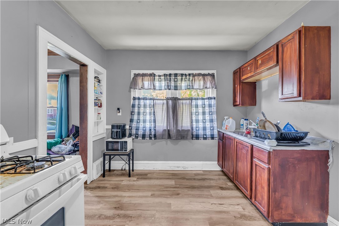 3554 E 113th Street Cleveland OH 44105
