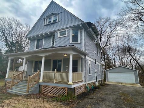 18112 Chagrin Boulevard Shaker Heights OH 44122