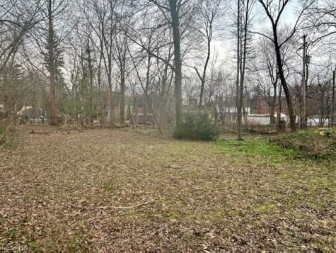 18112 Chagrin Boulevard Shaker Heights OH 44122