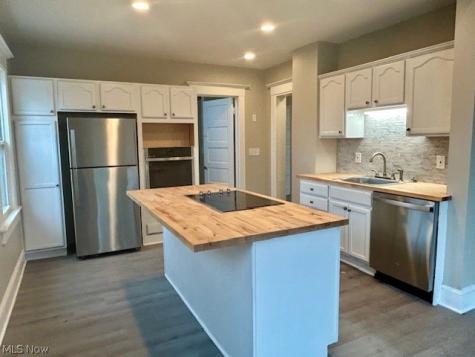 18112 Chagrin Boulevard Shaker Heights OH 44122