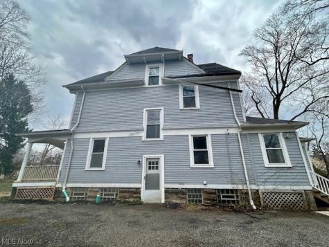 18112 Chagrin Boulevard Shaker Heights OH 44122