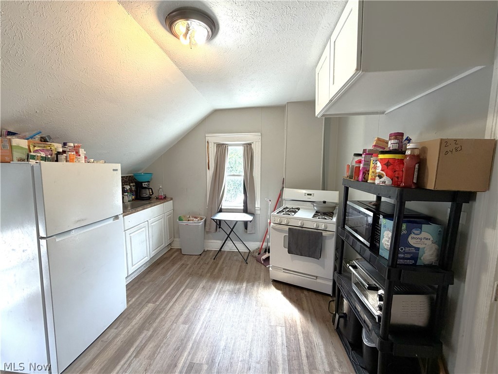 3230 W 31st Street Cleveland OH 44109