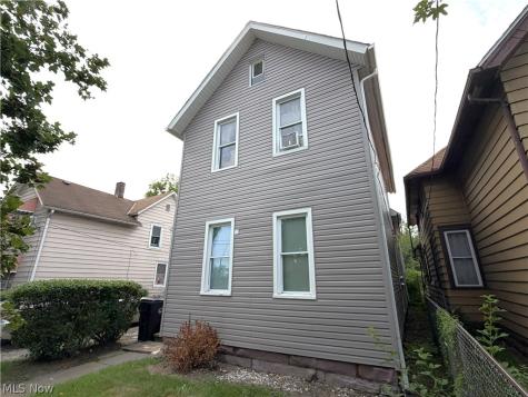 3230 W 31st Street Cleveland OH 44109