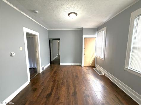 3230 W 31st Street Cleveland OH 44109
