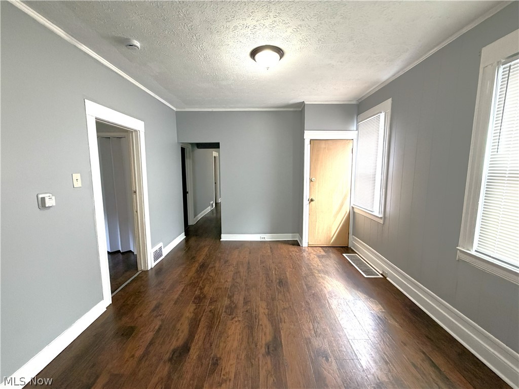 3230 W 31st Street Cleveland OH 44109