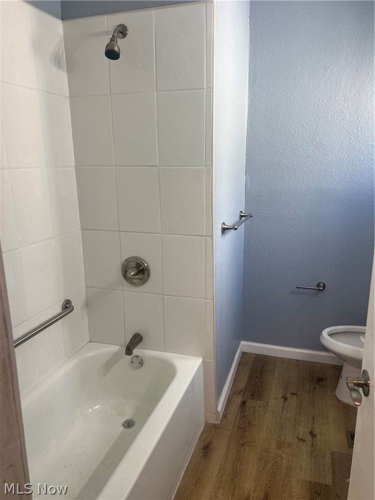 6709 Gertrude Avenue Cleveland OH 44105