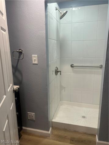 6709 Gertrude Avenue Cleveland OH 44105