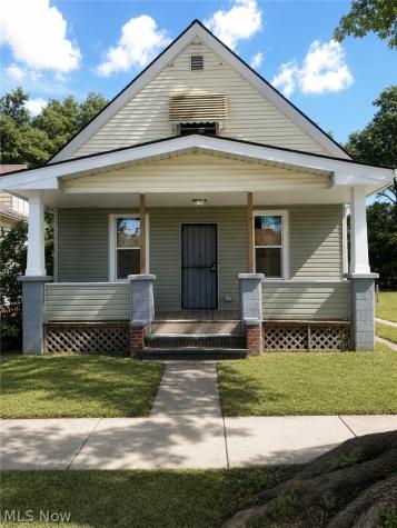 6709 Gertrude Avenue Cleveland OH 44105
