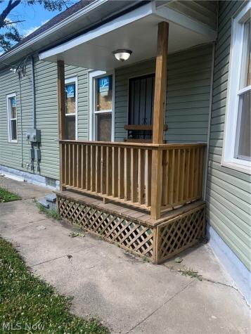 6709 Gertrude Avenue Cleveland OH 44105