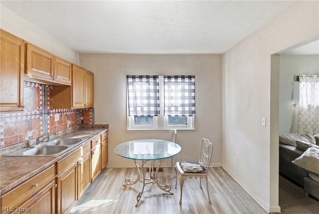 4025 E 144th Street Cleveland OH 44128