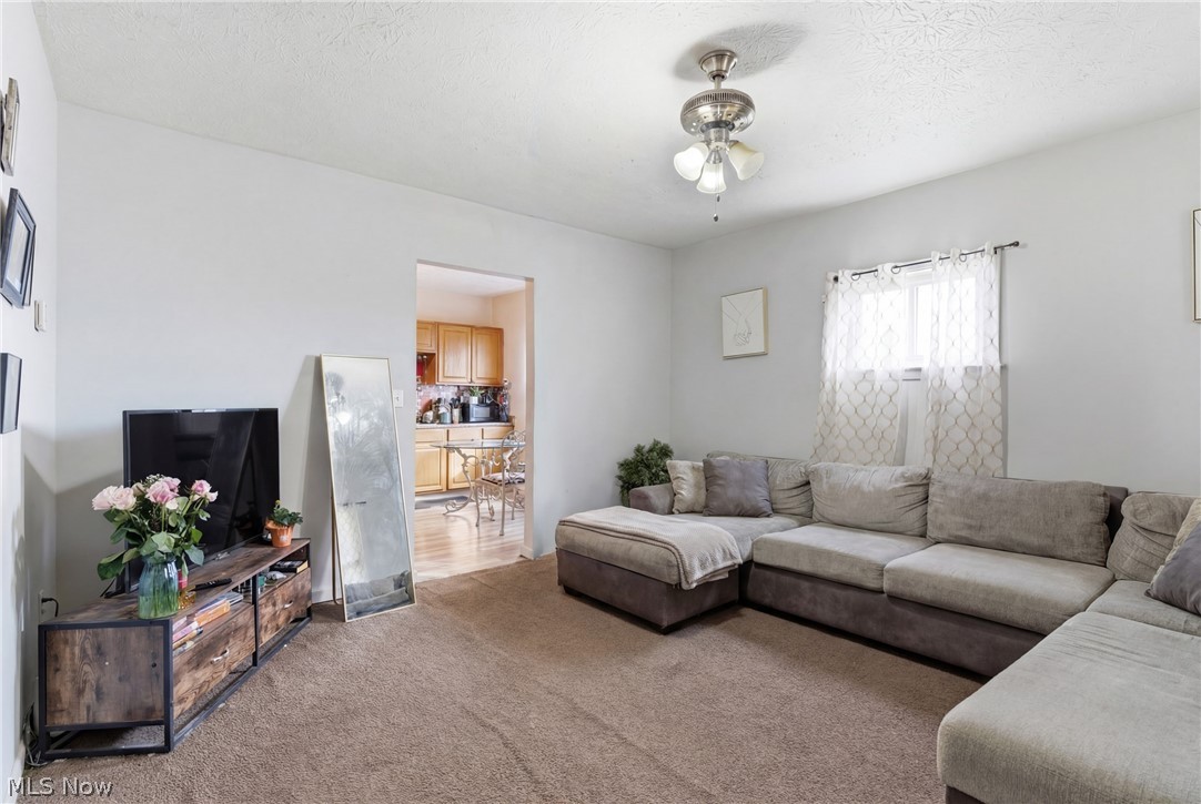4025 E 144th Street Cleveland OH 44128