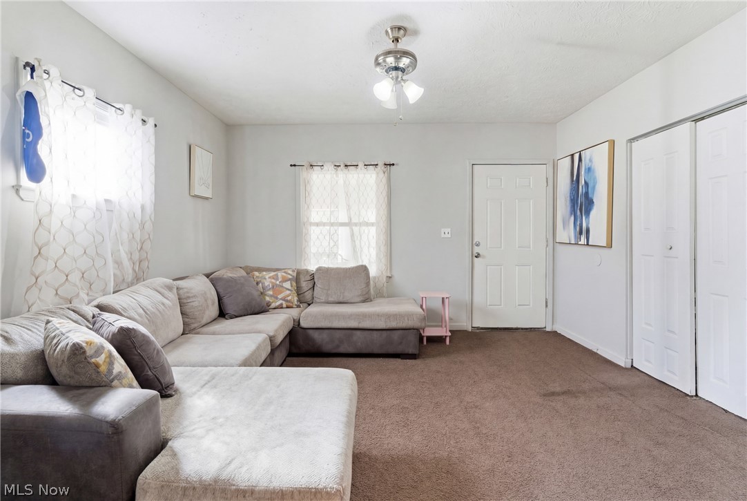 4025 E 144th Street Cleveland OH 44128